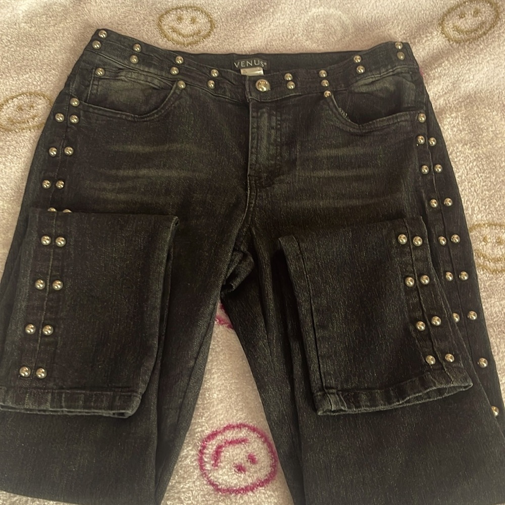Venus black wash jeans with Grommets